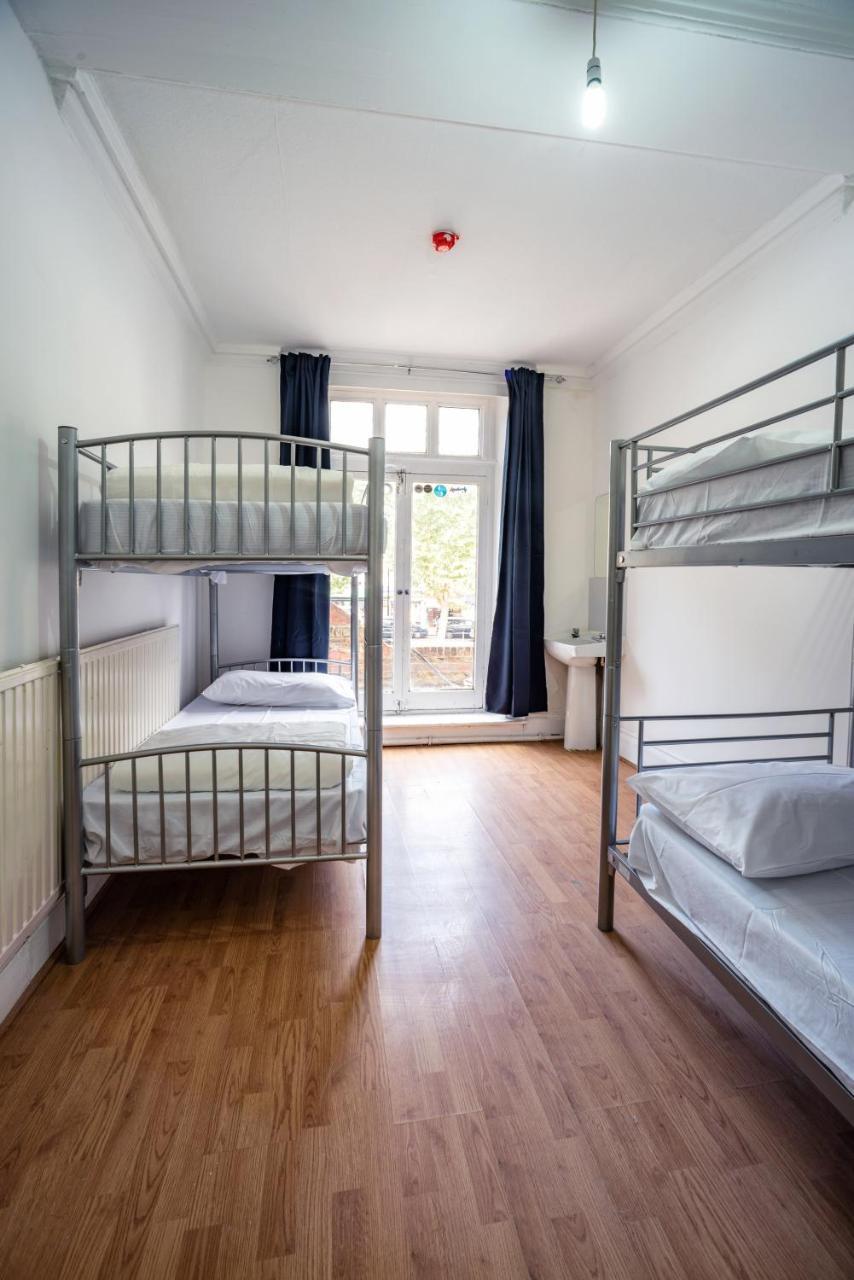 Mile End Beds Hostel London Ngoại thất bức ảnh